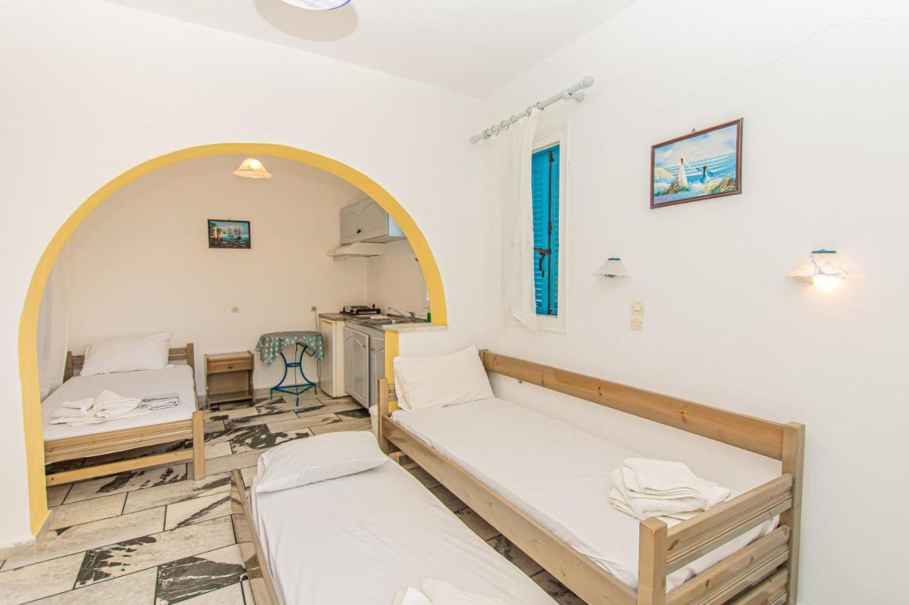Villa Polemis Agia Anna  Extérieur photo